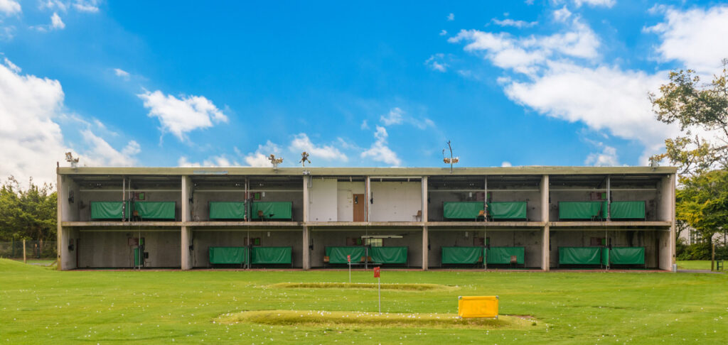 banner golf scaled e1727964441147